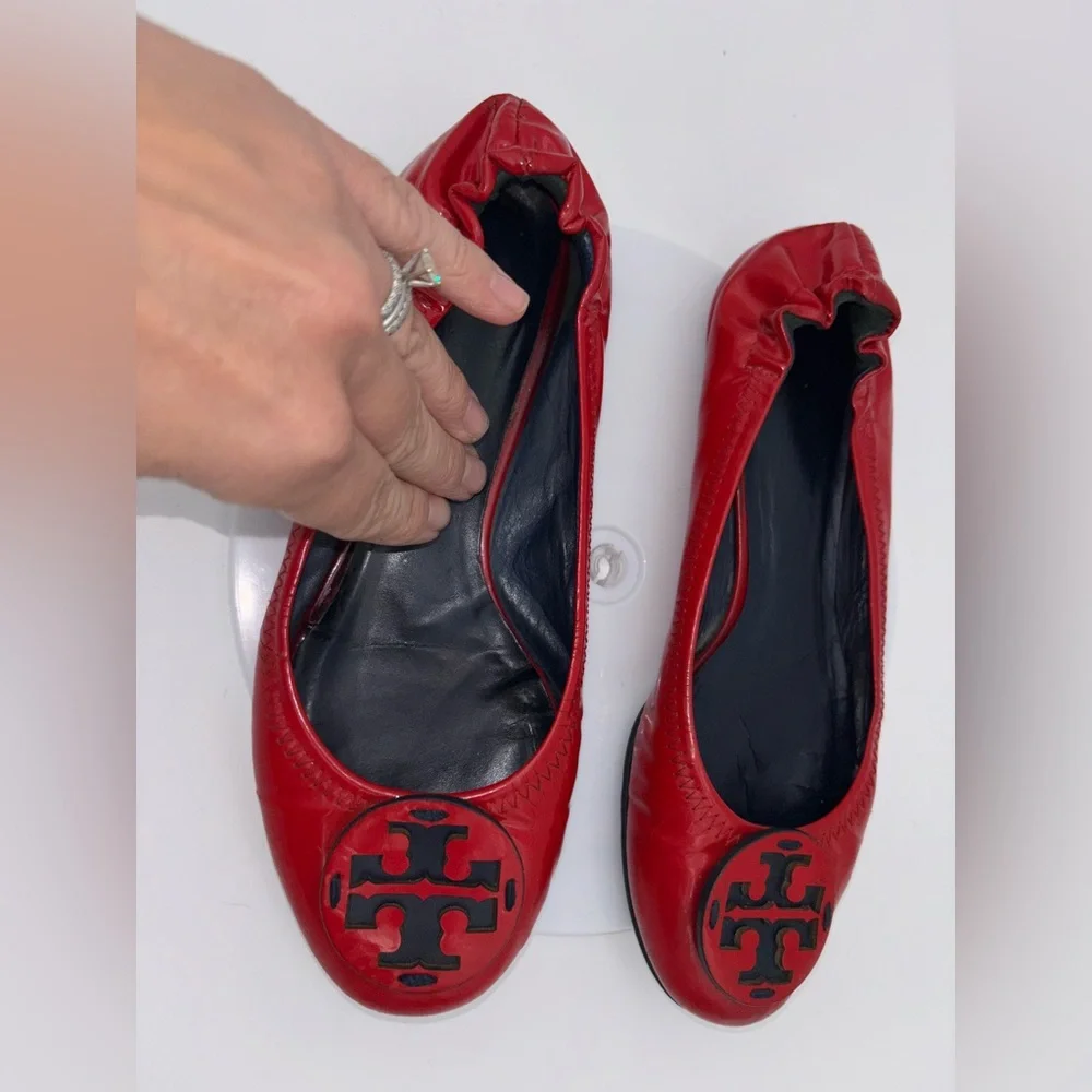 TORY BURCH Red Reva Ballet Flat Patent Leather Shoe Logo Slip On Office‎ Round 7